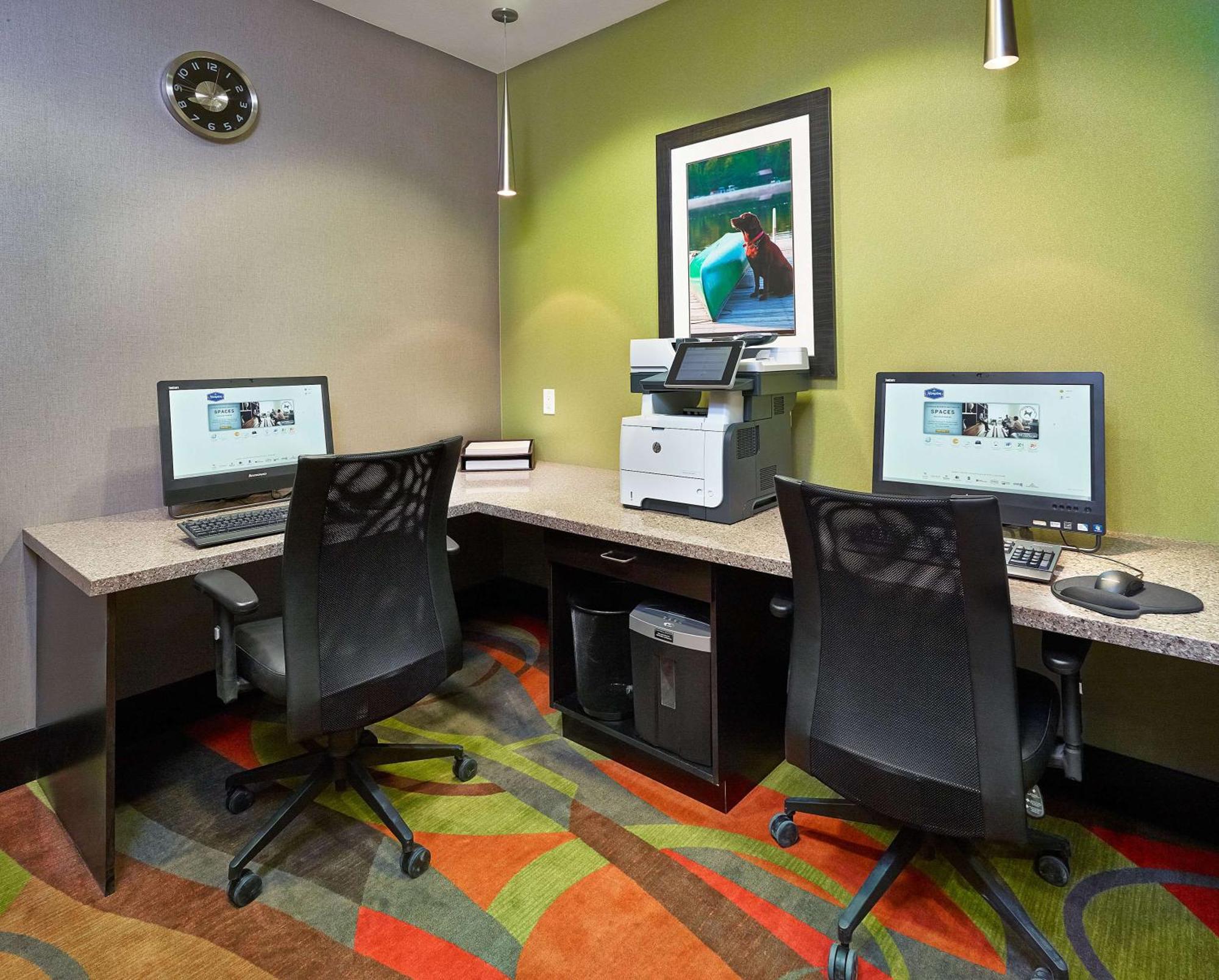 Hampton Inn By Hilton Calgary Airport North Zewnętrze zdjęcie